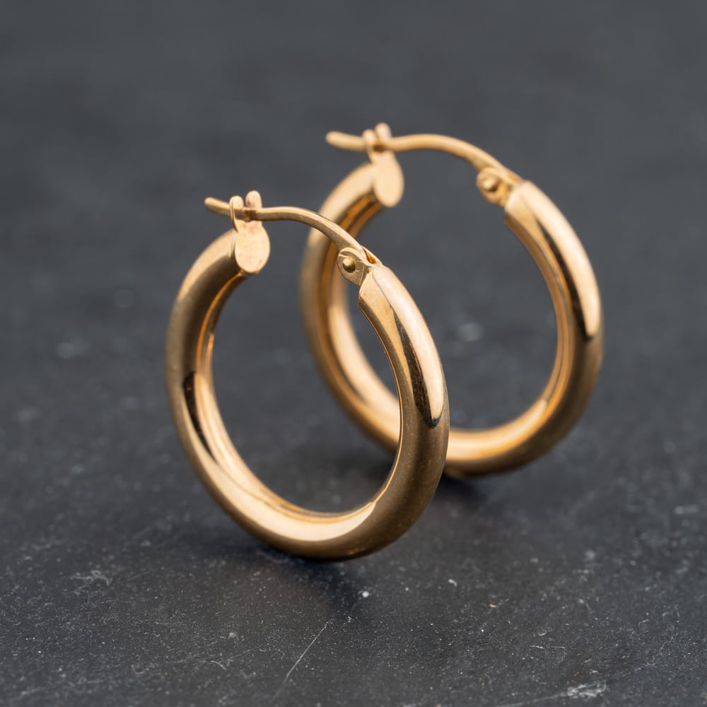 Pre-Owned Yellow Gold 21mm Hoop Earrings 43171421