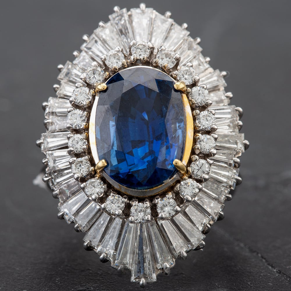 Pre-Owned 14ct White Gold Oval 6.08ct Sapphire & Diamond Cluster Ring 4328168