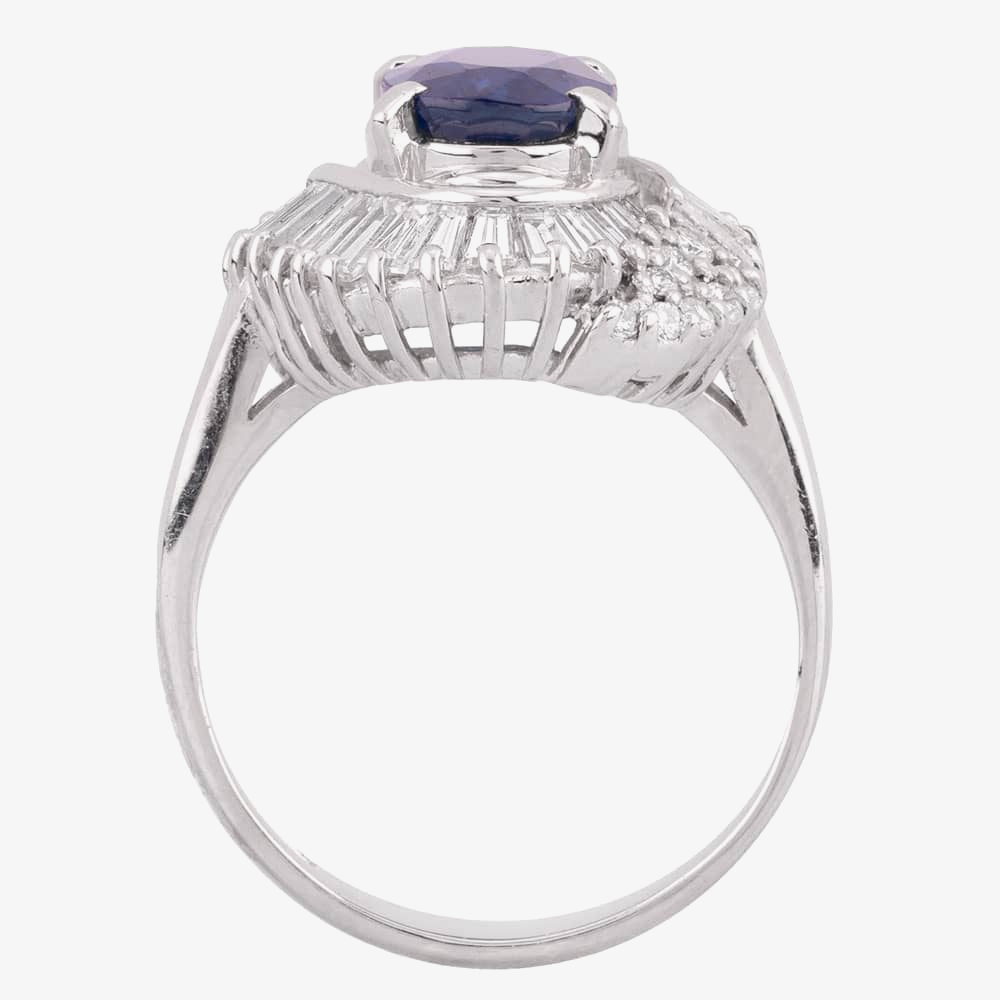 Pre-Owned Platinum 2.35ct Sapphire & 1.08ct Diamond Halo Ring 4336023