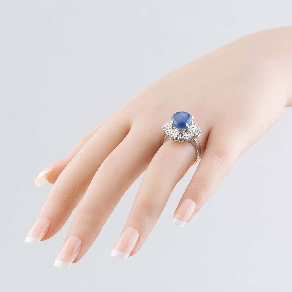 Pre-Owned Platinum 9.94ct Oval Star Sapphire & 0.88ct Brilliant Cut Diamond Cluster Ring 43361016