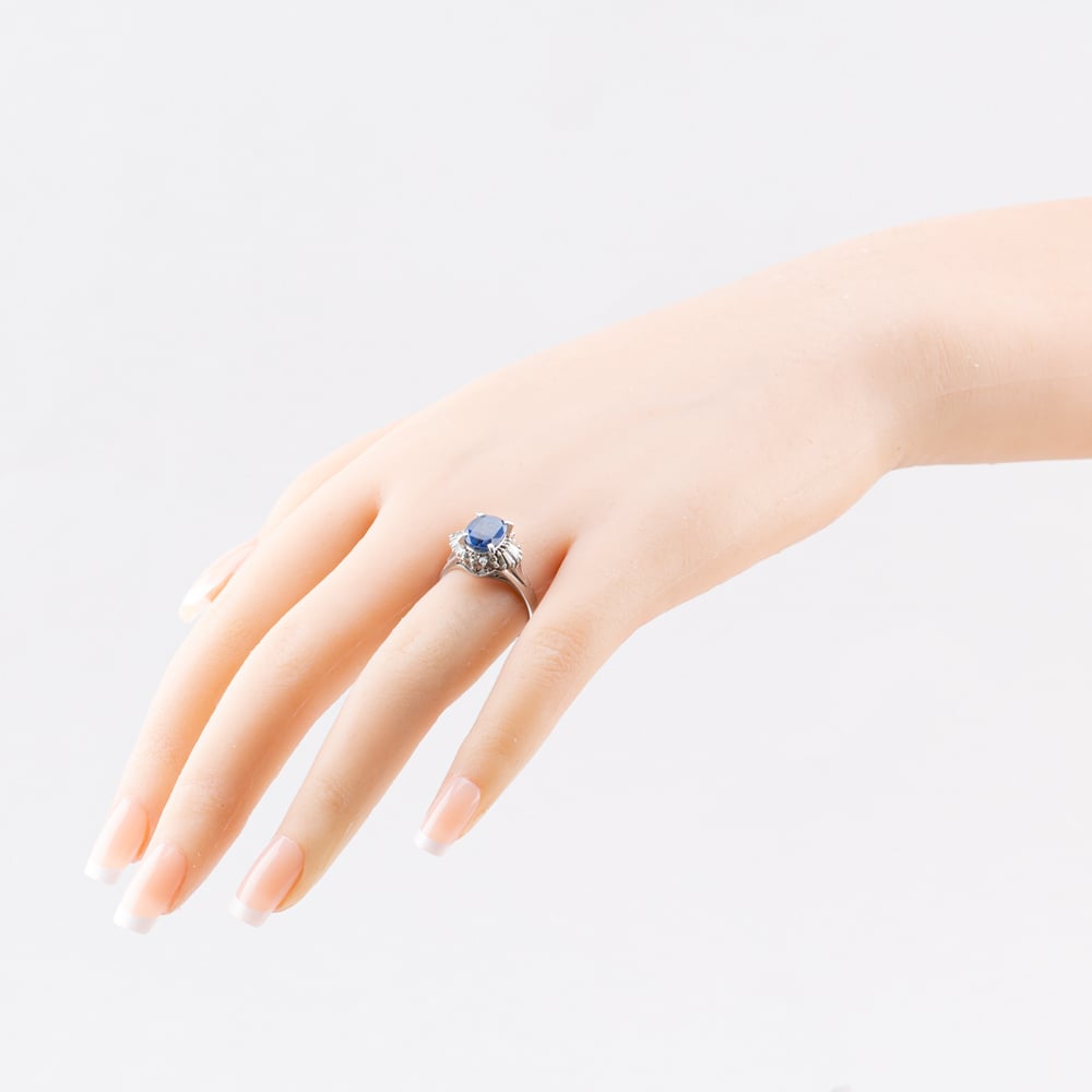 Pre-Owned Platinum 3.00ct Sapphire & 0.53ct Diamond Oval Cluster Ring 43361169