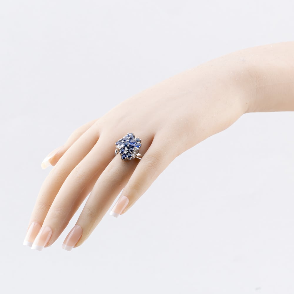 Pre-Owned Platinum 3.99ct Sapphire & 0.40ct Brilliant Cut Diamond Multi Cluster Ring 43361204