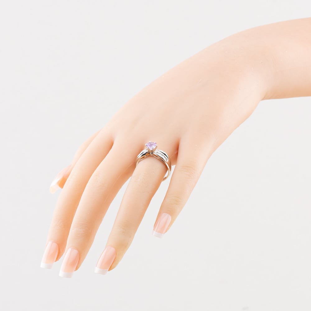Pre-Owned Platinum 0.95ct Pink Sapphire & 0.16ct Baguette Cut Diamond Twist Design Dress Ring 43361231