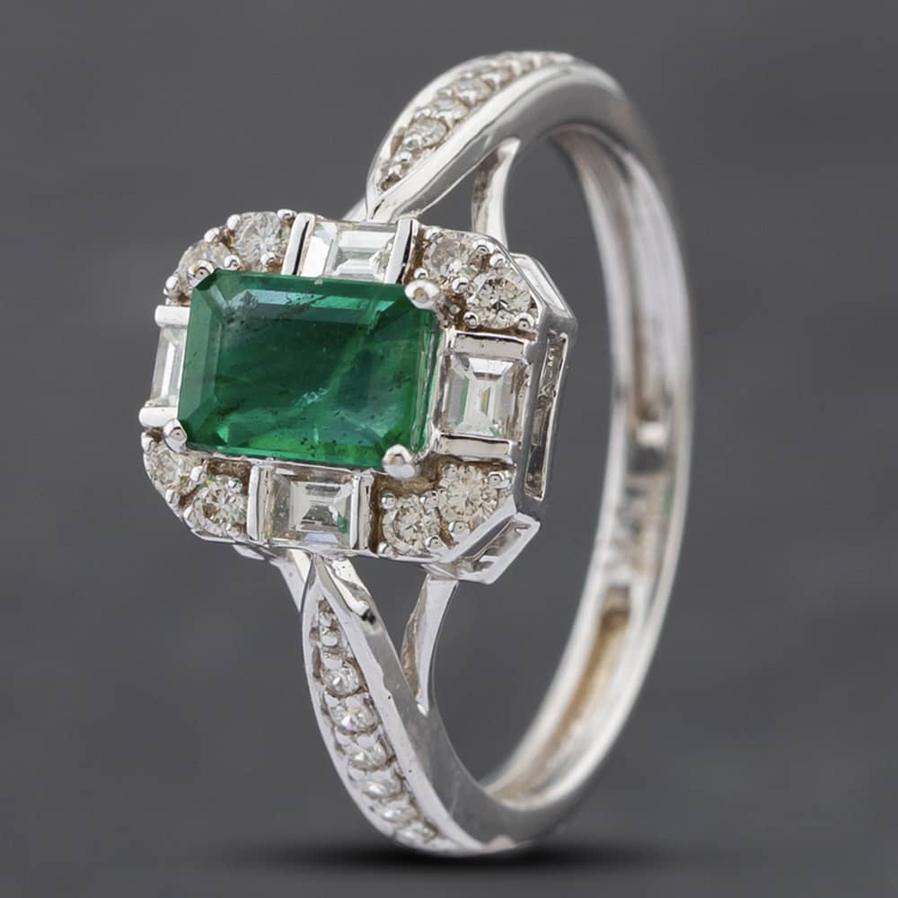 Product photograph of Pre-owned 18ct White Gold Emerald Amp Diamond Cluster Ring 43371027 from The Jewel Hut