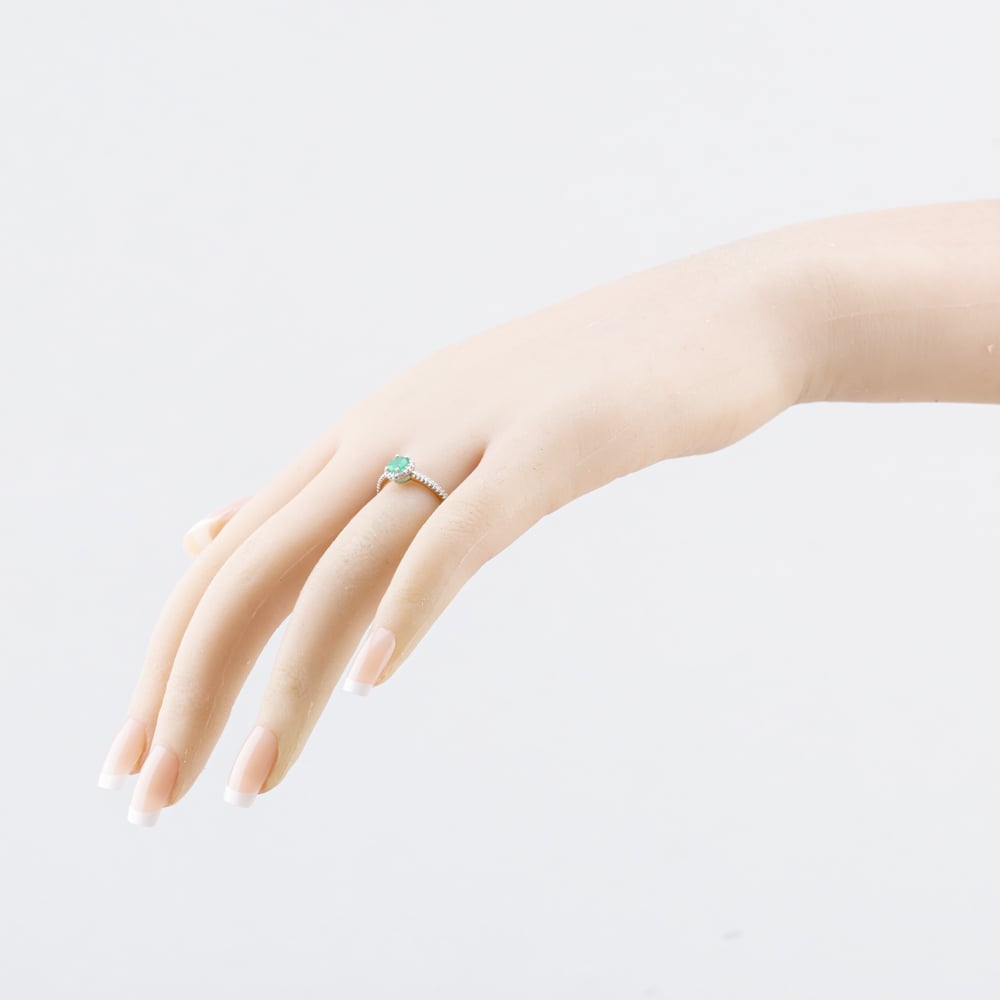 Pre-Owned 9ct Yellow Gold 0.35ct Emerald & 0.11ct Diamond Round Cluster Ring 43371085