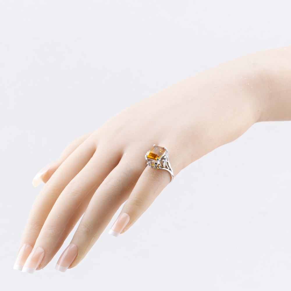 Pre-Owned Platinum Citrine & 0.10ct Diamond Rectangular Dress Ring 43431004