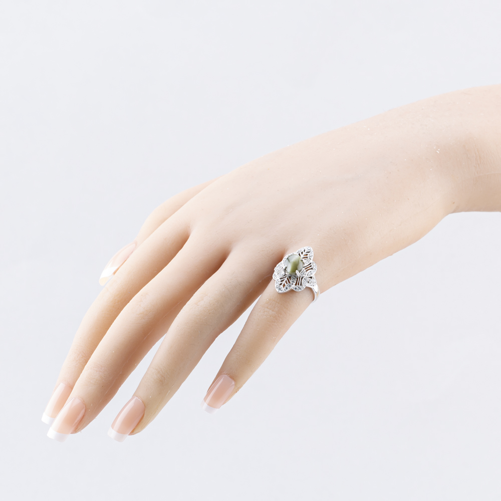 Pre-Owned Platinum 2.19ct Chrysoberyl Cats Eye & 0.28ct Brilliant Cut Diamond Dress Ring 43511003