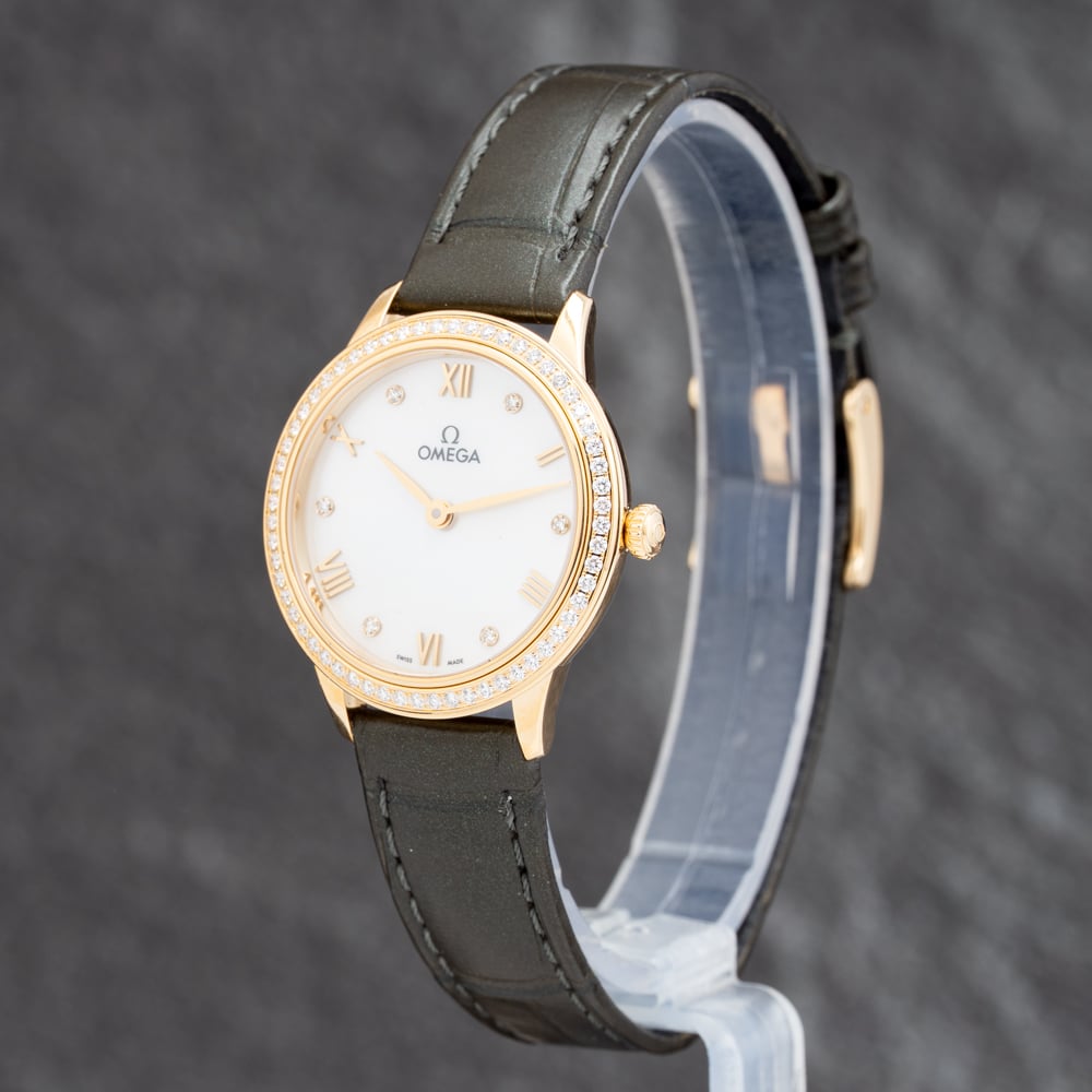 Pre-Owned OMEGA Ladies De Ville Prestige 18ct Gold Green Leather Strap Watch 434.58.28.60.55.002