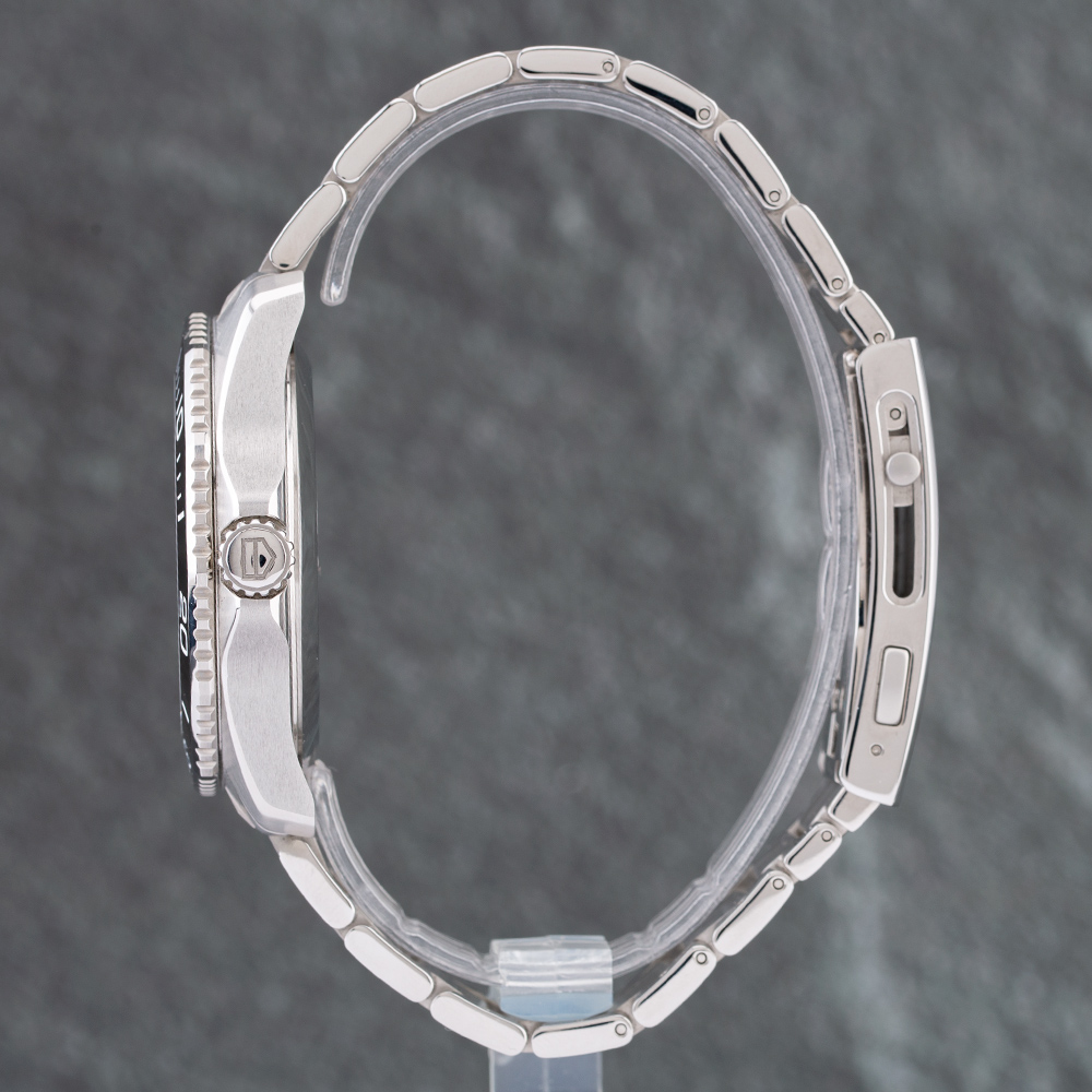 Pre-Owned TAG Heuer Aquaracer Watch WBP201C.BA0632