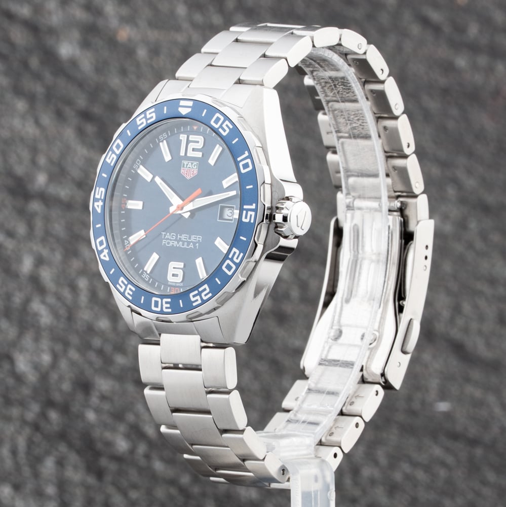 Pre-Owned TAG Heuer Mens Formula 1 Blue Dial Silver Bracelet Watch WAZ1010