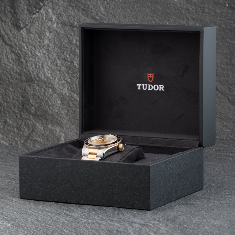 Pre-Owned Tudor Mens Black Bay S&G Bracelet Watch 79733N