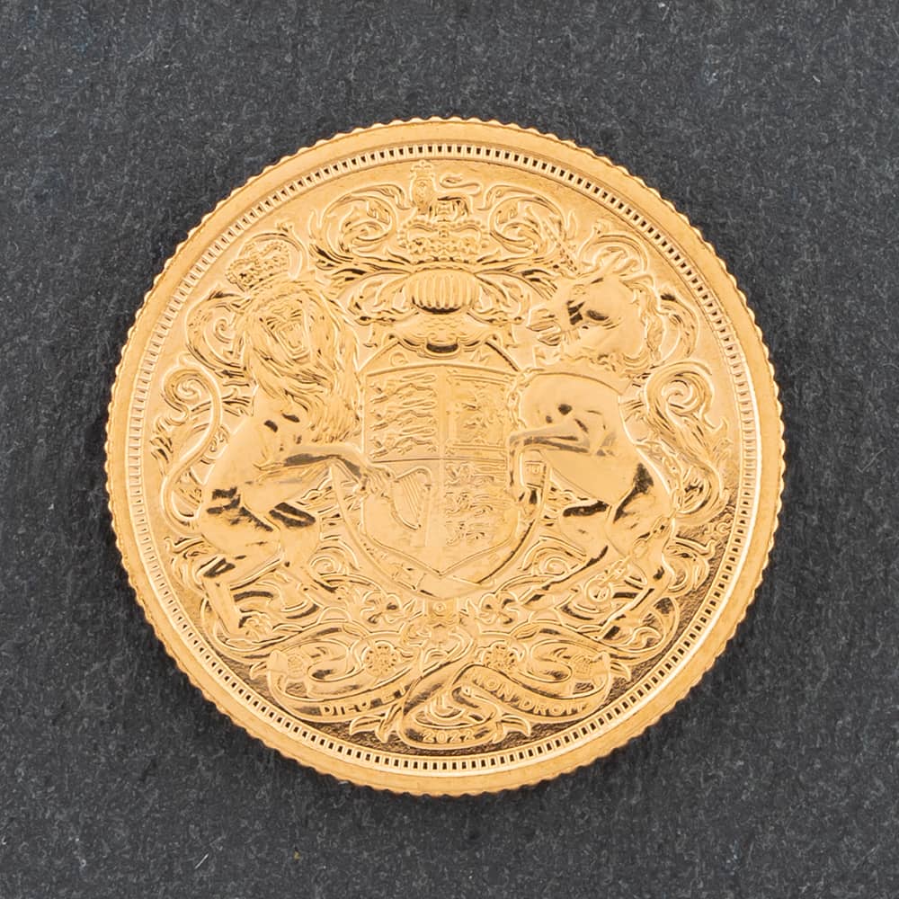 Pre-Owned 22ct Yellow Gold Full Sovereign 2022 King Charles III Coat Of Arms Coin 47011030