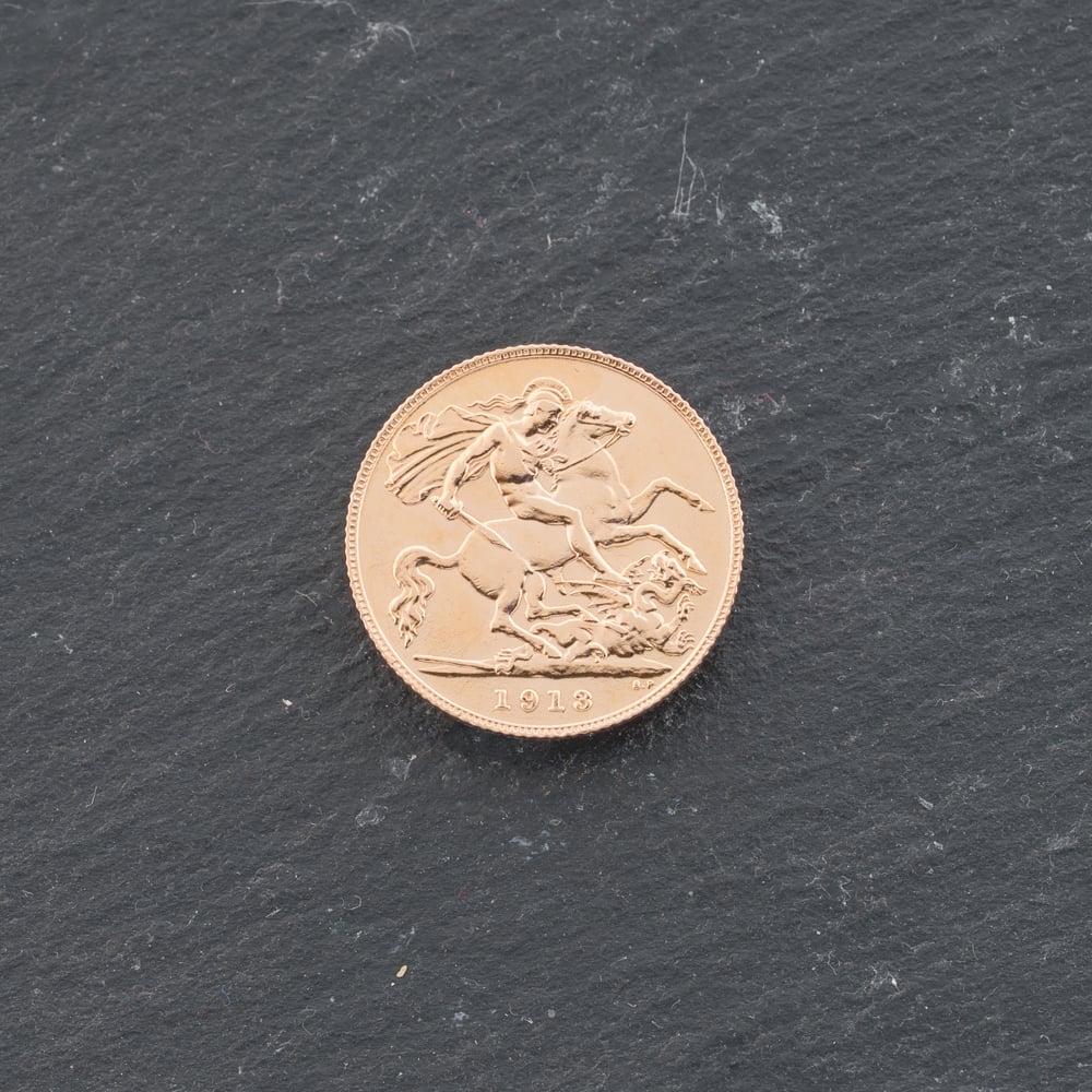 Pre-Owned 22ct Yellow Gold 1913 George V Half Sovereign Coin 47011160