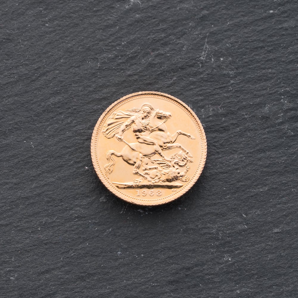 Pre-Owned 22ct Yellow Gold 1968 Queen Elizabeth II Full Sovereign Coin 47021238