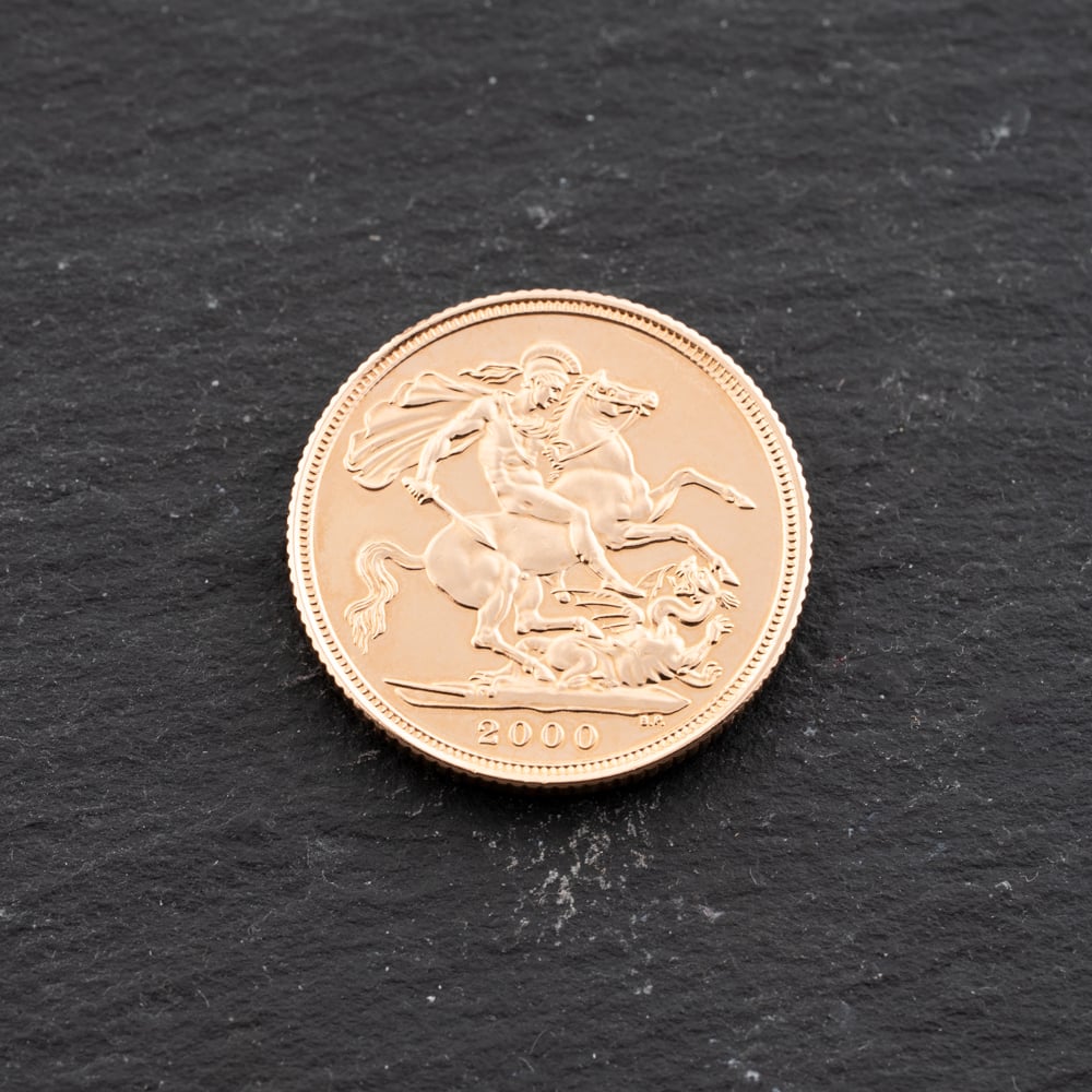 Pre-Owned 22ct Yellow Gold 2000 Queen Elizabeth II Full Sovereign Coin 47021274