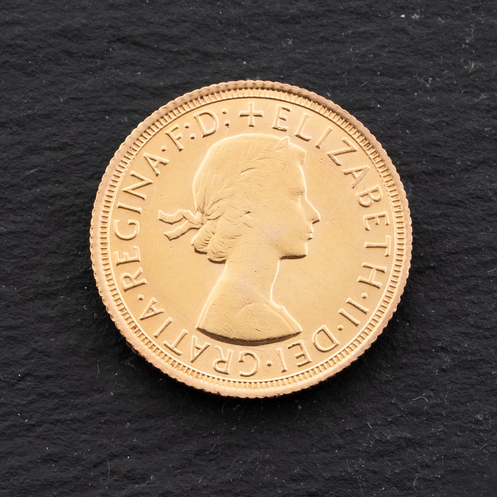 Pre-Owned Yellow Gold Elizabeth II 1968 Full Sovereign Coin 47021299