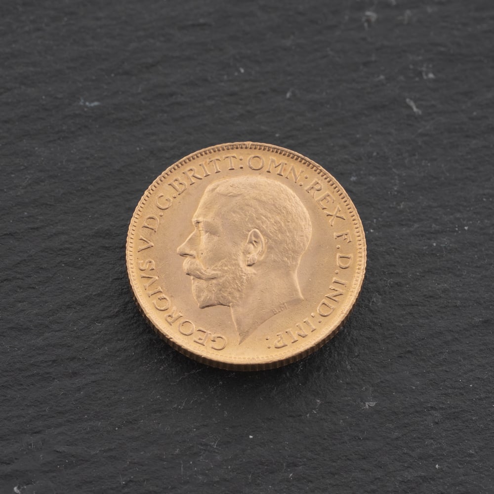 Pre-Owned 22ct Yellow Gold King George V 1911 Full Sovereign Coin 47021315