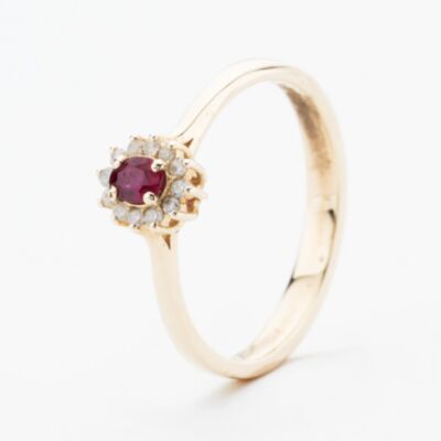 9ct Yellow Gold Pear Cut Ruby & Diamond Cluster Ring WWW3589R M