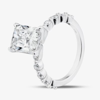 Pure Brilliance 9ct White Gold 3.50ct Radiant Cut Lab Grown Diamond Shoulder Set Solitaire Ring LGR47397-350NEW (WG)(CERT)