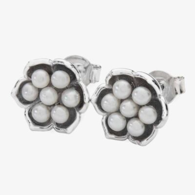 Lucy Quartermaine Silver Royal Pearl Freshwater Pearl Flower Stud Earrings RS1