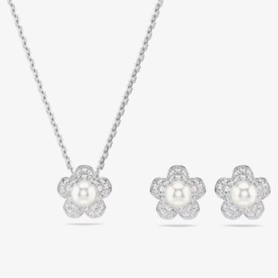 Swarovski Ariana Grande x Swarovski Pearl Flower Jewellery Set 5749180