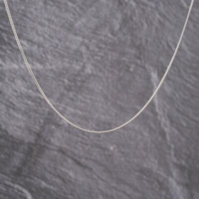 Pre-Owned 9ct White Gold 18 Inch Curb Chain 41021674