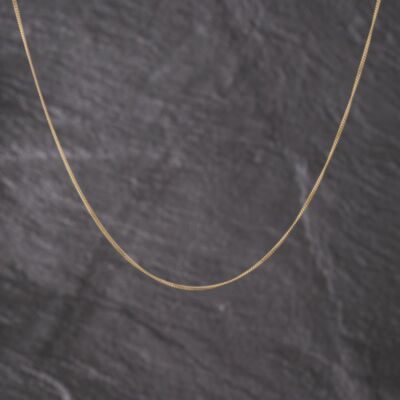 Pre-Owned 9ct Yellow Gold Fine 18 Inch Curb Chain 41021684