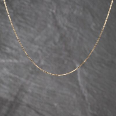 Pre-Owned 9ct Yellow Gold 16 Inch Box Chain 41021744