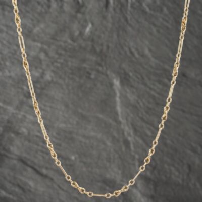 Pre-Owned 9ct Yellow Gold Fancy Link 28 Inch Figaro Chain 41041534