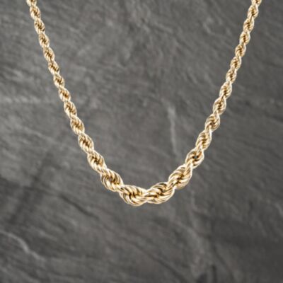 Pre-Owned 9ct Yellow Gold Graduated 18 Inch Rope Chain 41041592