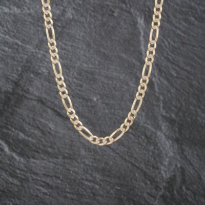 Pre-Owned 9ct Yellow Gold Hammered 18 Inch Figaro Chain 41041702