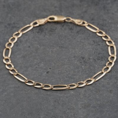 Pre-Owned 9ct Yellow Gold 3+1 7.5 Inch Figaro Chain Bracelet 41061276