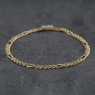 Pre-Owned 18ct Yellow Gold 5+1 Link 8.5 Inch Curb Chain Bracelet 41081165