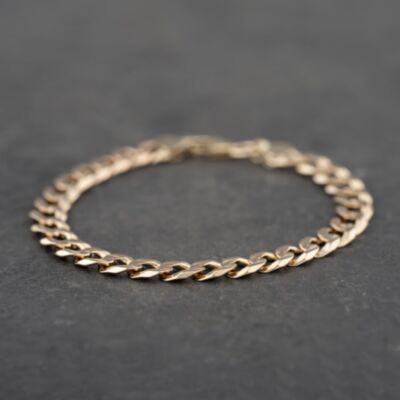 Pre-Owned 9ct Yellow Gold 8.5 Inch Curb Chain Bracelet 41081211