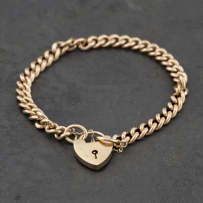 Pre-Owned 9ct Yellow Gold Heart Padlock 7 Inch Curb Chain Bracelet 41081251