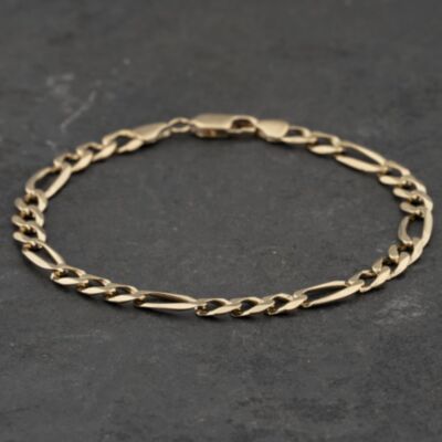 Pre-Owned 9ct Yellow Gold 8.5 Inch Figaro Chain Bracelet 41081323