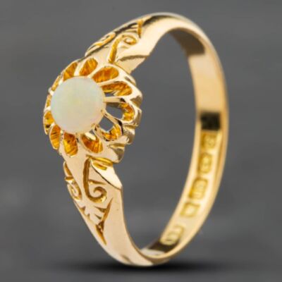 Pre-Owned Vintage 18ct Yellow Gold Opal Dress Ring 41101563