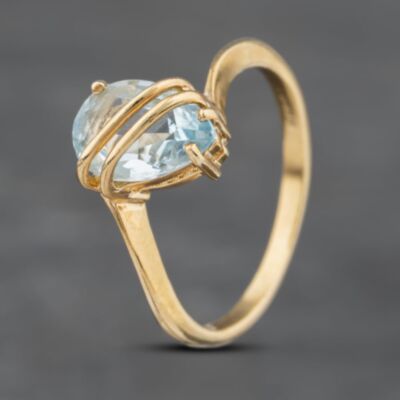 Pre-Owned 9ct Yellow Gold Blue Topaz Dress Ring 41102901