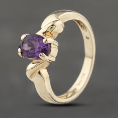 Pre-Owned 9ct Yellow Gold Amethyst Oval Dress Ring 41103288