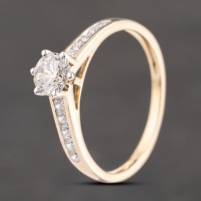 Pre-Owned 9ct Yellow Gold Cubic Zirconia Channel Set Shoulder Solitaire Ring 41103588