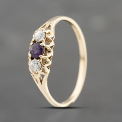 Pre-Owned 9ct Yellow Gold Amethyst & Cubic Zirconia Three Stone Ring 41103664