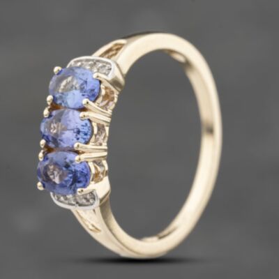 Pre-Owned 9ct Yellow Gold Tanzanite & White Topaz Dress Ring 41103767