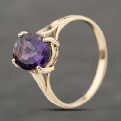 Pre-Owned 9ct Yellow Gold Amethyst Dress Ring 41103931