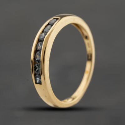 Pre-Owned 9ct Yellow Gold Colour Changing Garnet Channel Set Half Eternity Ring 41104190