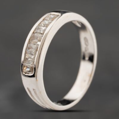 Pre-Owned 9ct White Gold Cubic Zirconia Half Eternity Ring 41104244