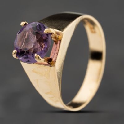 Pre-Owned 9ct Yellow Gold Amethyst Single Stone Wide Shoulders Dress Ring 41104270