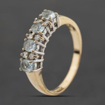 Pre-Owned 9ct Yellow Gold Blue Topaz & Cubic Zirconia Dress Ring 41104322