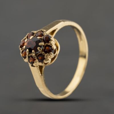 Pre-Owned 9ct Yellow Gold Garnet Flower Cluster Ring 41104342