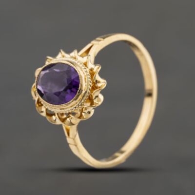 Pre-Owned 9ct Yellow Gold Amethyst Oval Rope Edged Dress Ring 41104352