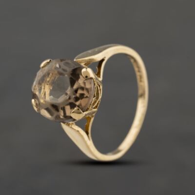 Pre-Owned 9ct Yellow Gold Smoky Quartz Oval Dress Ring 41104363